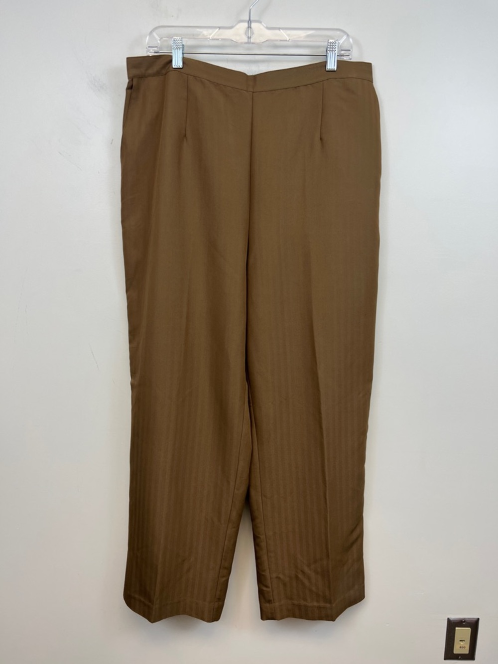 Alfred Dunner Women's Elastic Waist Trousers with pockets Tan / Cocoa Size 18W